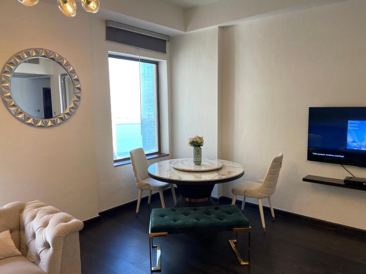 Usmans 1 Bedroom 4 Beds Jbr Huge Sea View 120 Sqm 2 Balconies Дубай Екстериор снимка