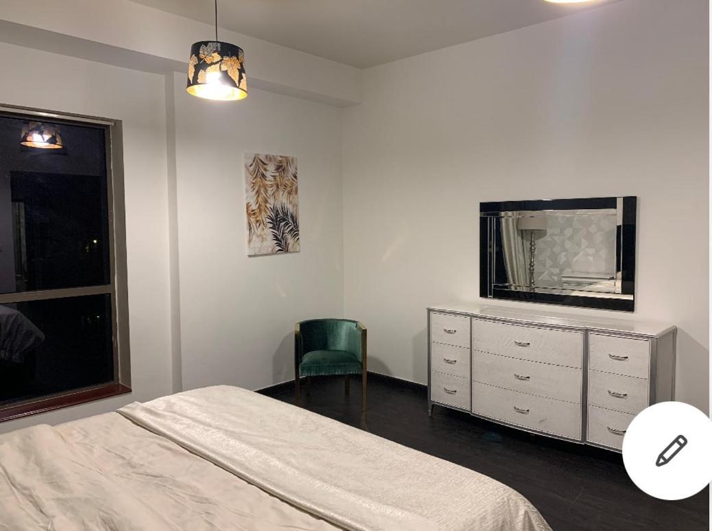 Usmans 1 Bedroom 4 Beds Jbr Huge Sea View 120 Sqm 2 Balconies Дубай Екстериор снимка