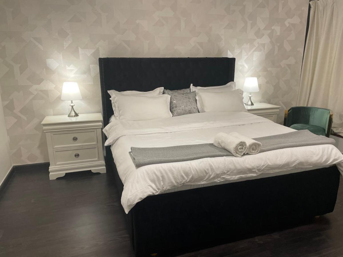Usmans 1 Bedroom 4 Beds Jbr Huge Sea View 120 Sqm 2 Balconies Дубай Екстериор снимка